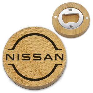 Дървена отварачка-магнит „Nissan“